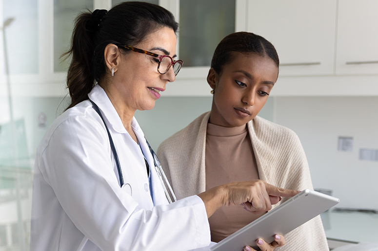 Patient speaking with doctor